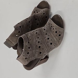 Women's Heels, 3" heel size 8